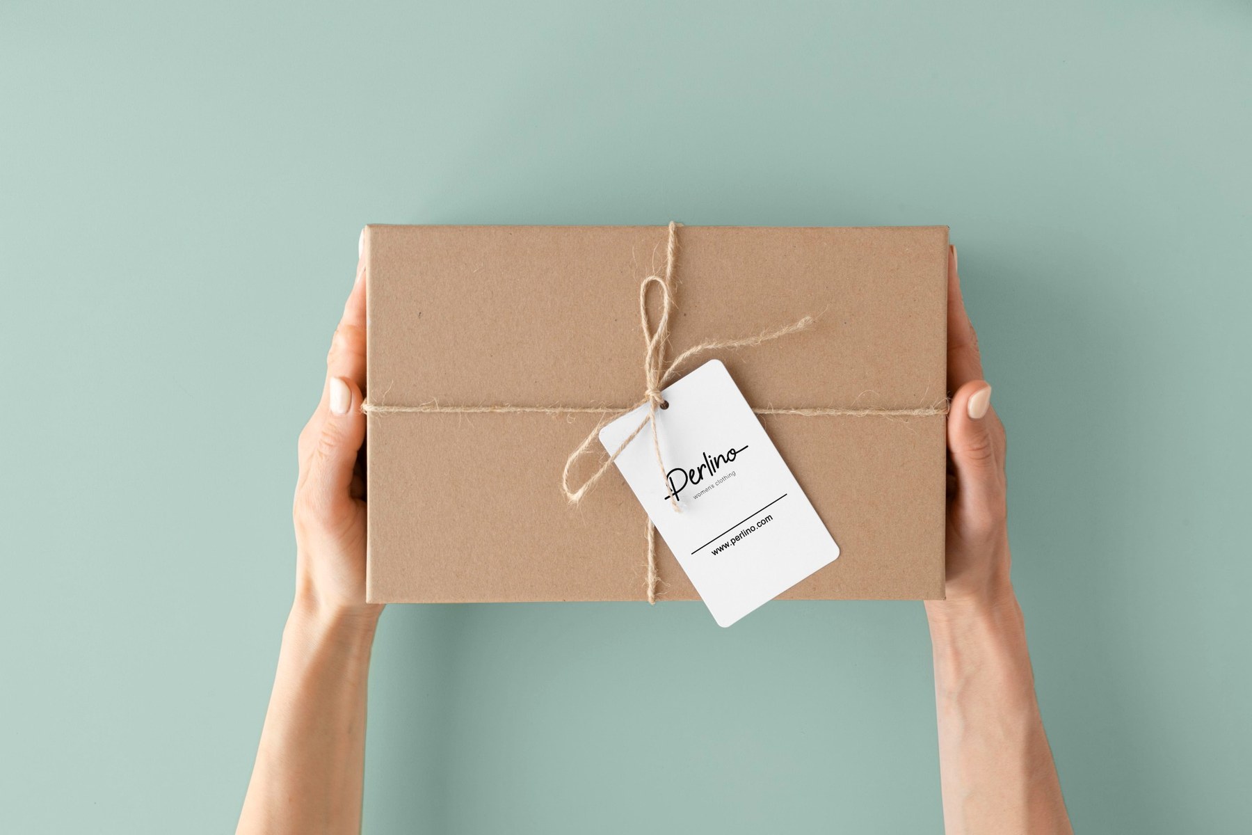 Perlino package in hands mockup